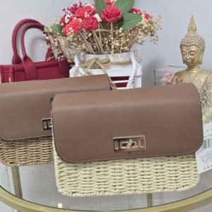 Bolso de rafia